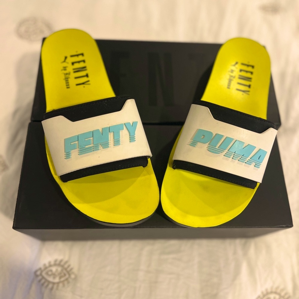 FENDY  X PUMA BY RIHANNA SURF SLIDES 💛💚